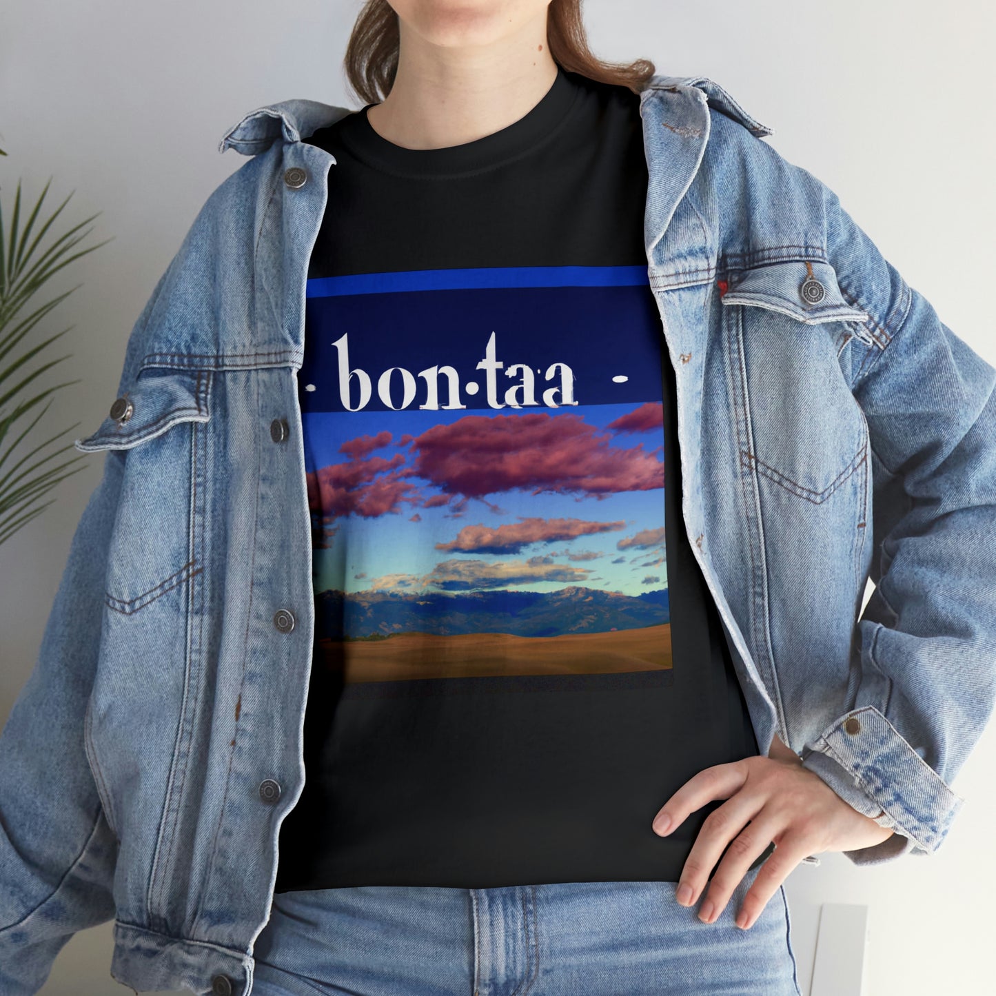 Big Sky Country is a nickname for the U.S. state of Montana and a popular moniker for the wide, open spaces of the western American region—from the Great Plains to the northern Rocky Mountains—that are famed for spectacularly clear - T-shirt