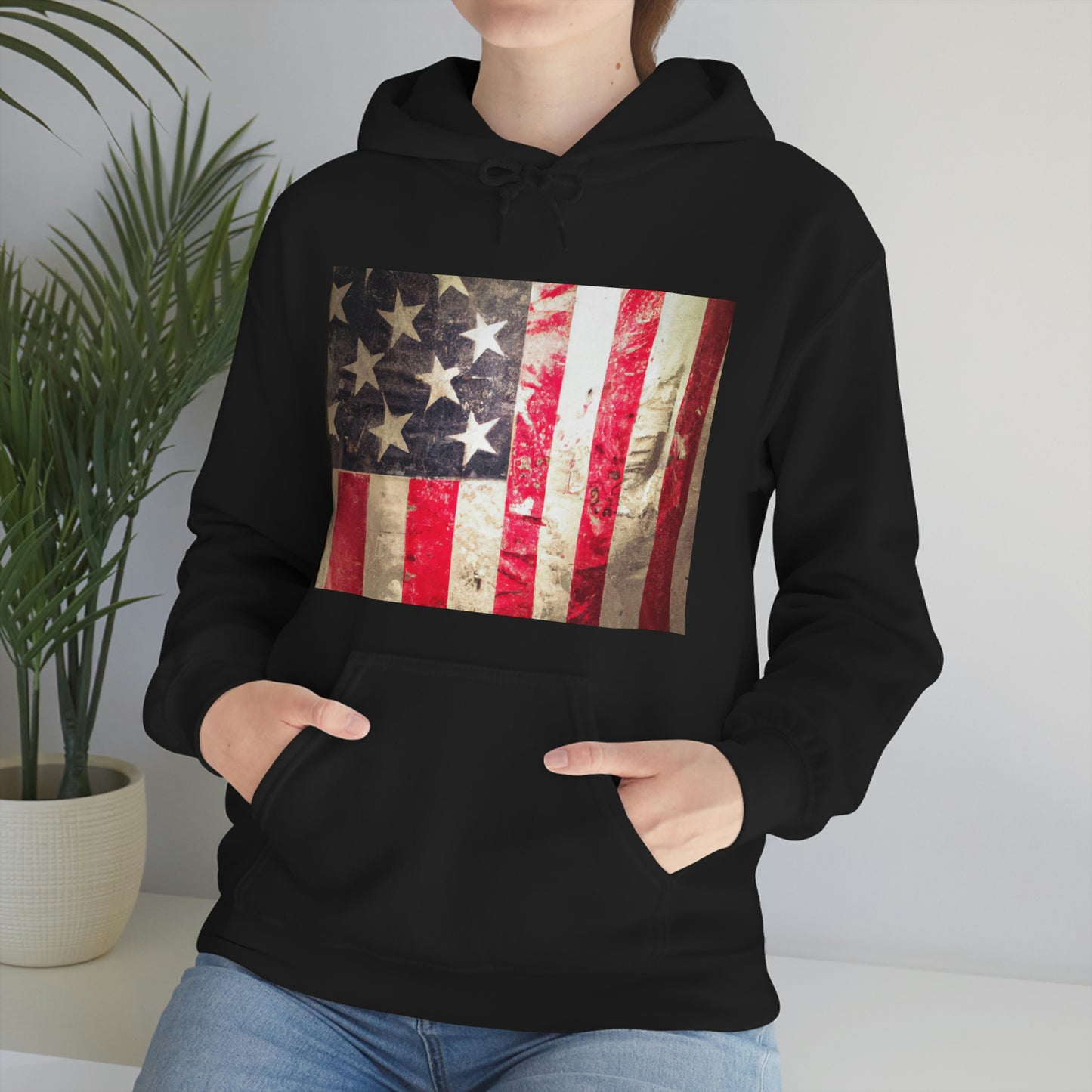 "We hold these truths to be self-evident, that all men are created equal, that they are endowed by their Creator with certain unalienable Rights, that among these are Life, Liberty and the pursuit of Happiness." - Thomas - Hoodie