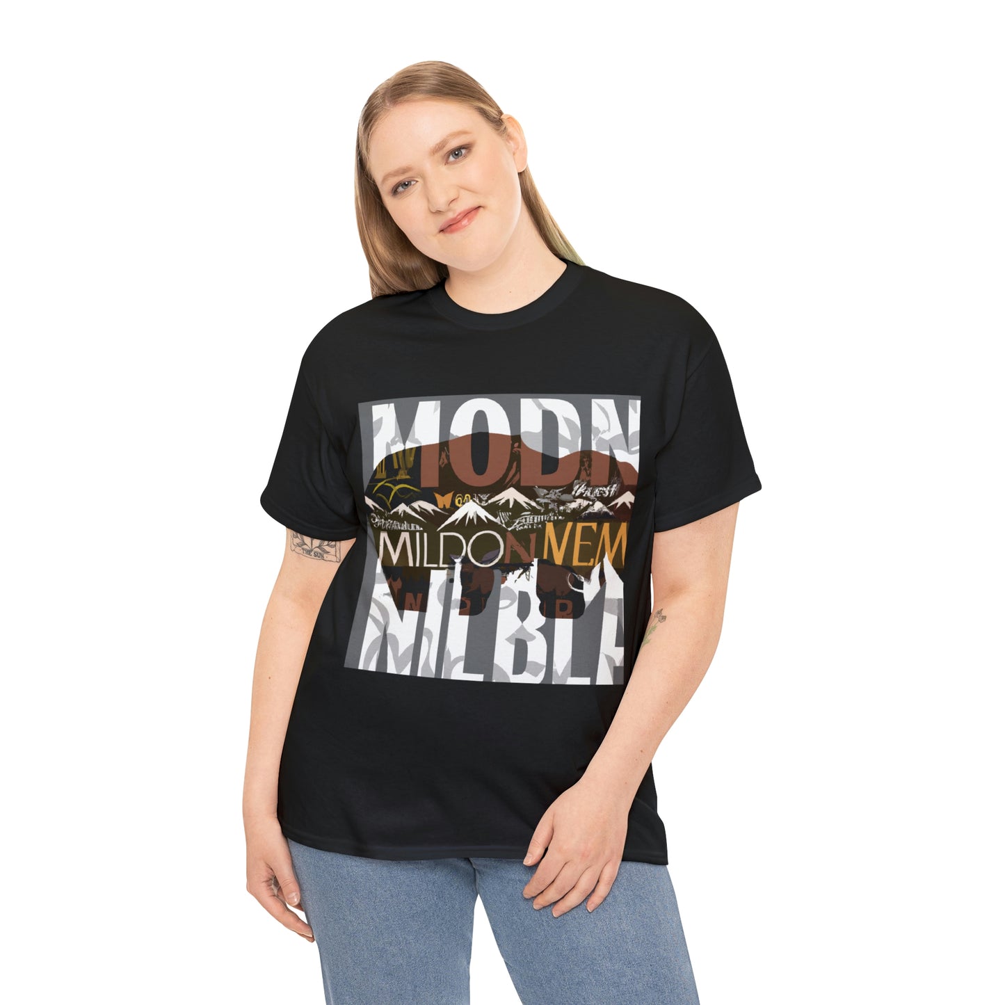 -

Montana's wildlife includes bighorn sheep, grizzly and black bears, cougars, bobcats, foxes, elk, bison, white-tailed, mule and caribou deer, moose, be - T-shirt