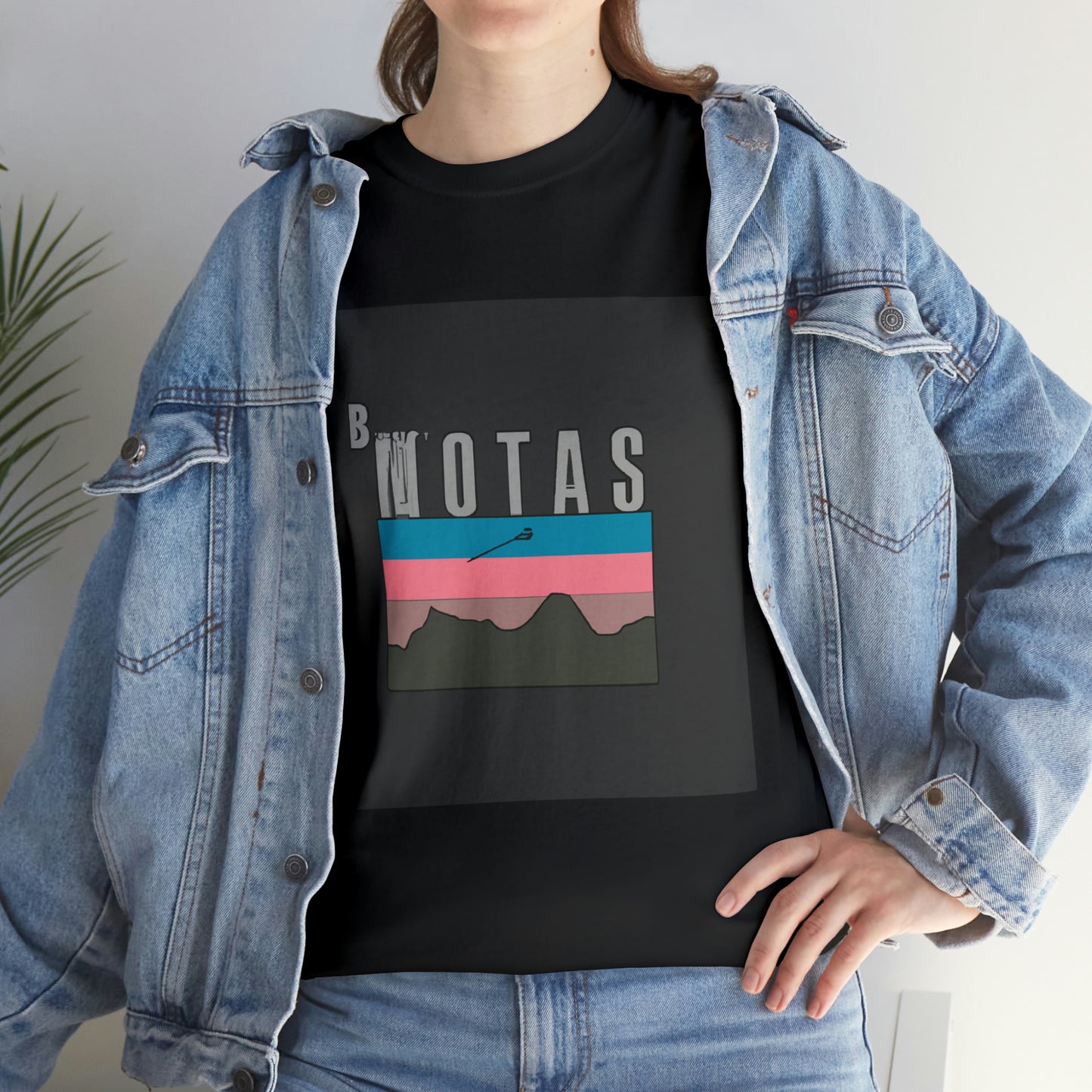 >

[05:33] <hopkins> 6:33

[05:33] <Montana Vibes>

7:33 PM EST - T-shirt