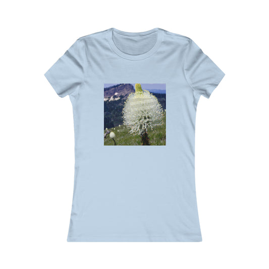 :

Snapdragon - T-shirt