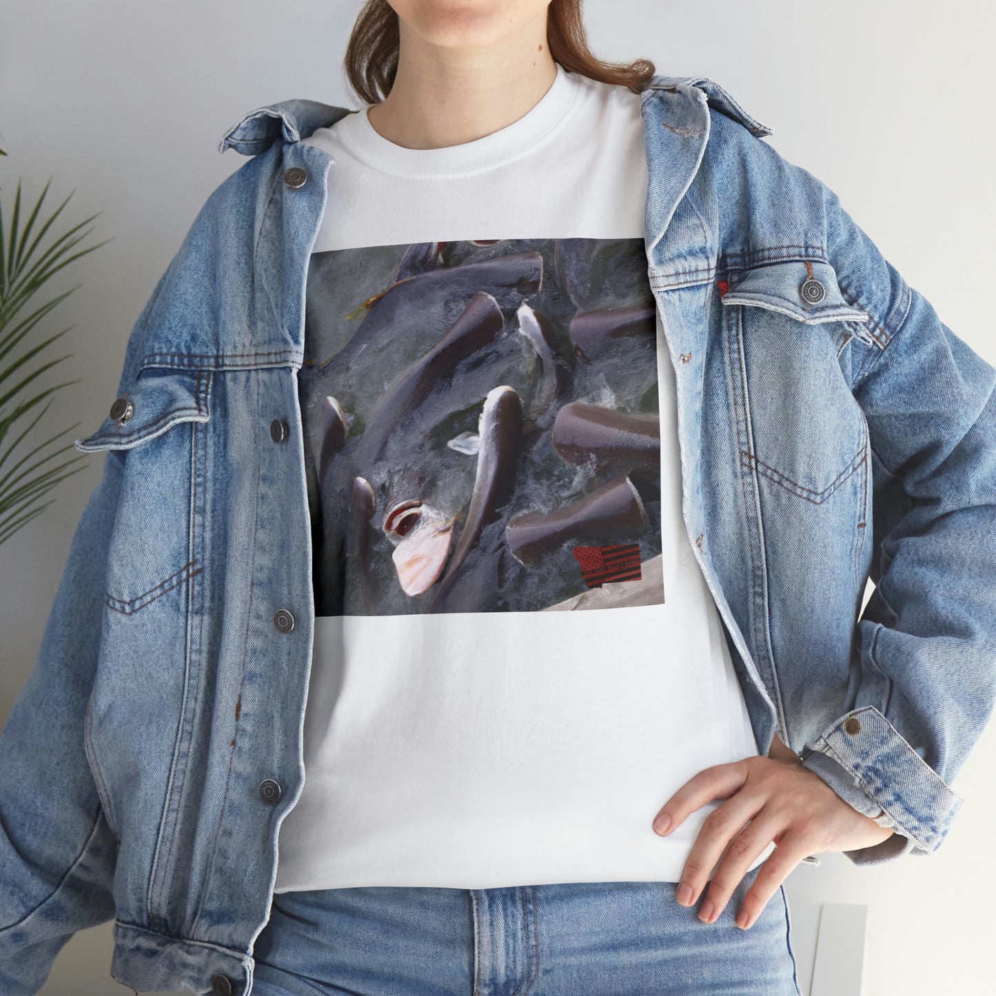 Peacock Clownfish - Tshirt