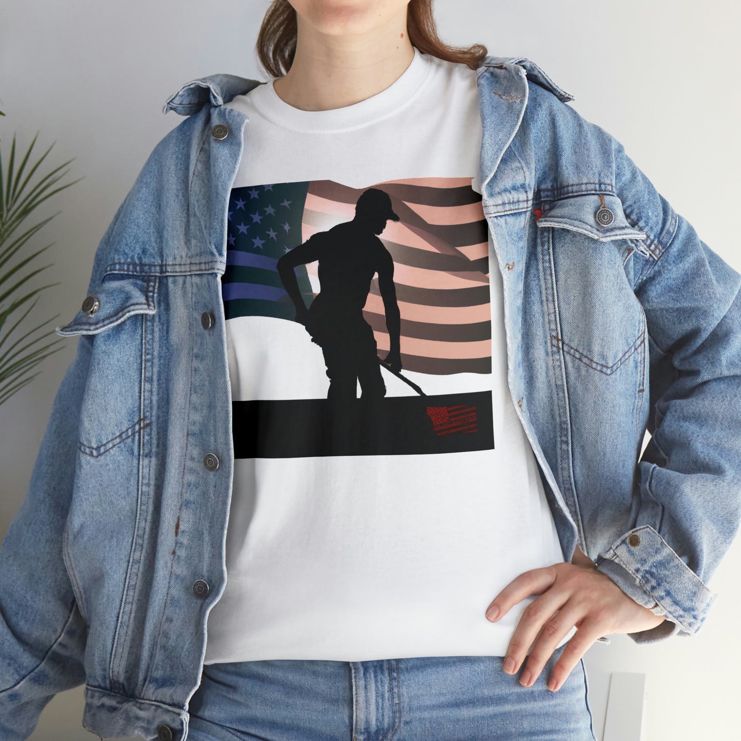 HUMVEE (High-Mobility Multipurpose Wheeled Vehicle) - Tshirt